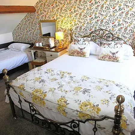 Kirkwood Guest House, Free Parking, Electric Car Point